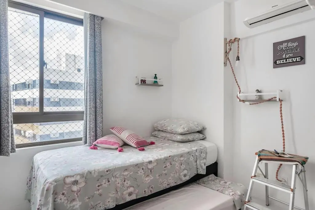 Apartamento Agradavel De Dois Quartos, Perto Do Aeroporto E Praia De Boa Viagem. レシフェ